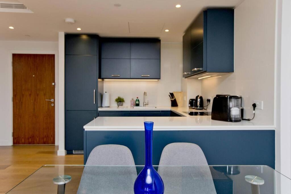 Apartamento Kings Cross 2 Bed With City Views, Ac, Balcony Londres Exterior foto